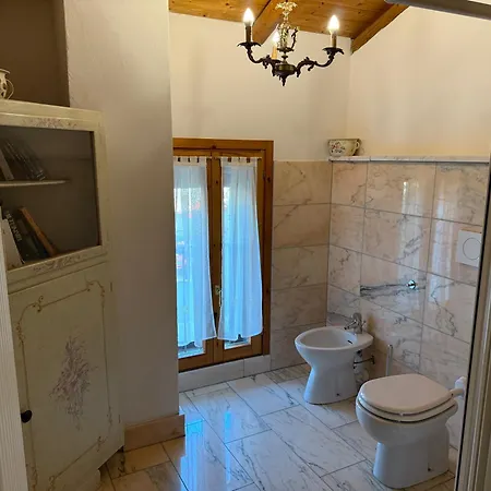 Dd Clara Oda ve Kahvaltı 3*