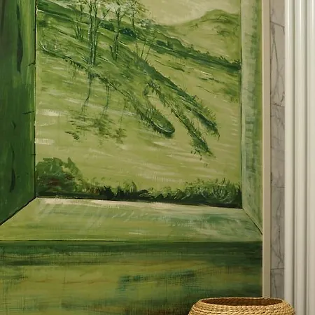 Dd Clara Bed and Breakfast 3*